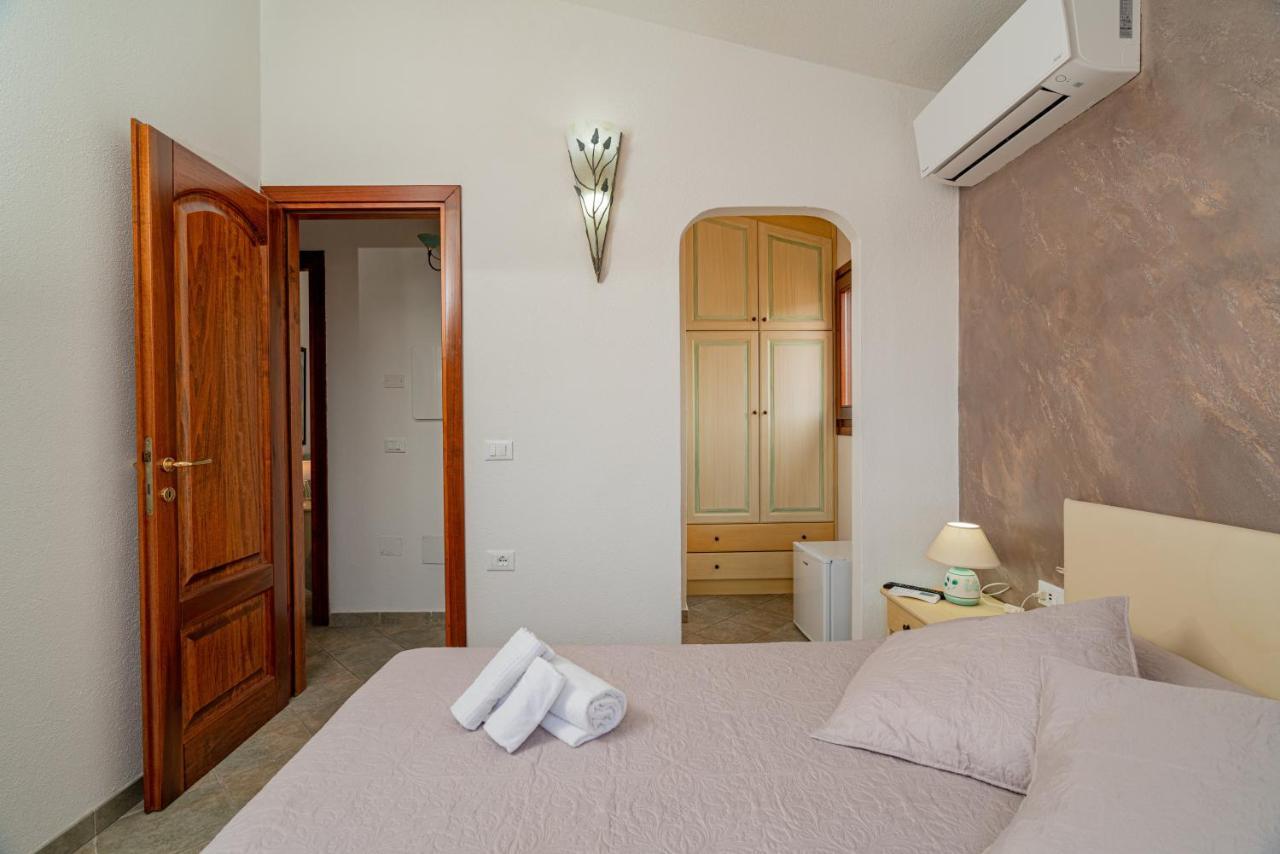 Rooms Tavolara San Teodoro  Bagian luar foto